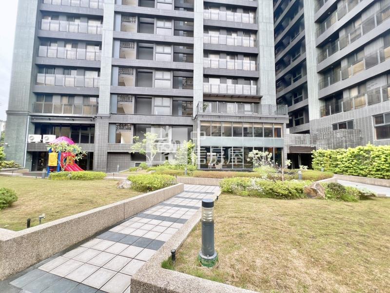 內壢高中.站前商圈景觀三房+雙車位房屋室內格局與周邊環境