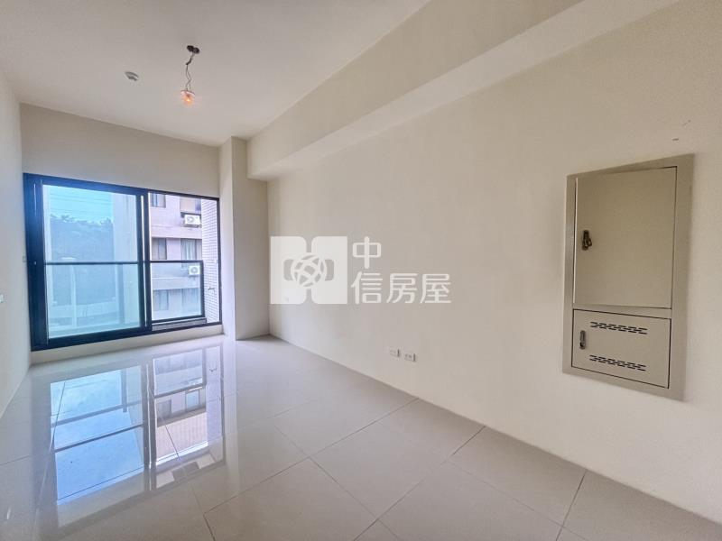 草漯重劃區巴黎時尚三房車房屋室內格局與周邊環境