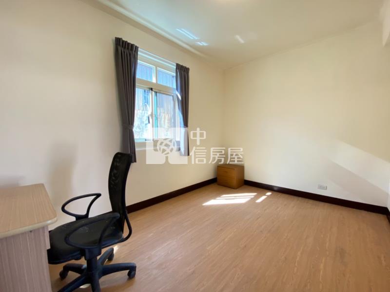 觀音,近大潭工業區,低總價透天,可停雙車房屋室內格局與周邊環境
