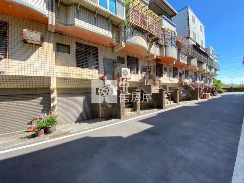 觀音,近大潭工業區,低總價透天,可停雙車房屋室內格局與周邊環境