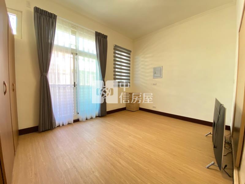 觀音,近大潭工業區,低總價透天,可停雙車房屋室內格局與周邊環境