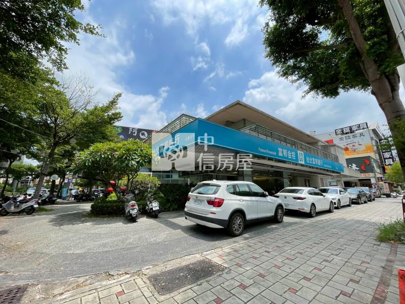 大里國光花市邊間臨路別墅房屋室內格局與周邊環境
