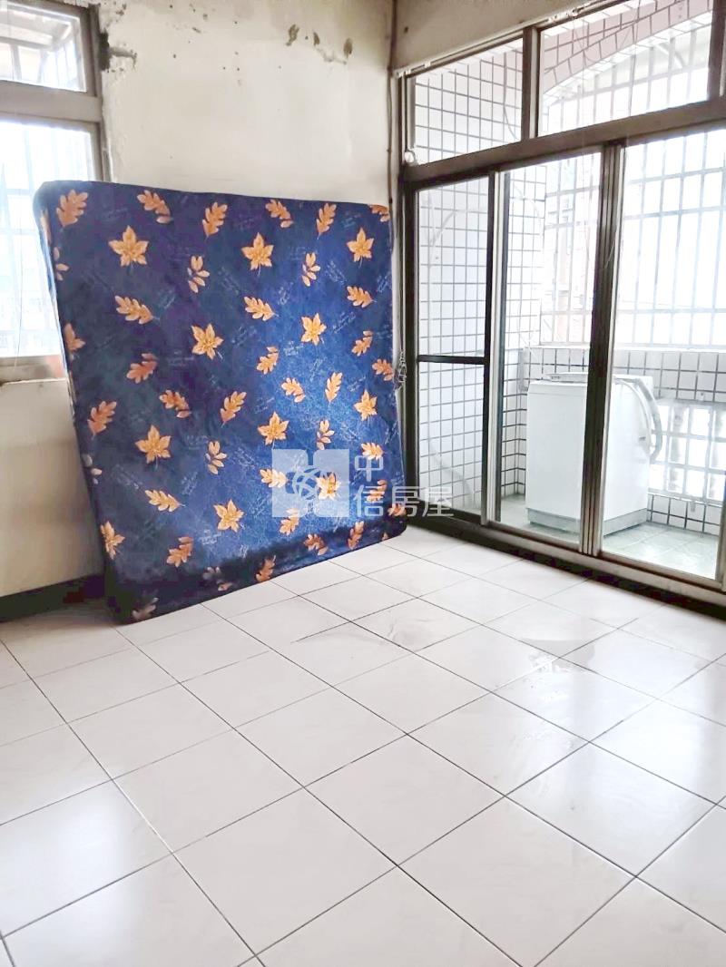 540-稀有大肚大坪數透天【中信王牌二店】房屋室內格局與周邊環境