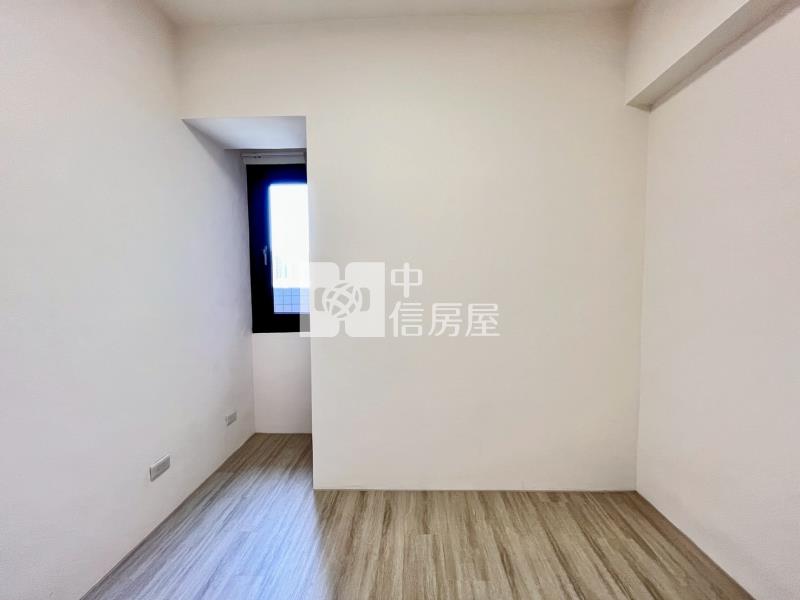凡爾賽三房平車房屋室內格局與周邊環境