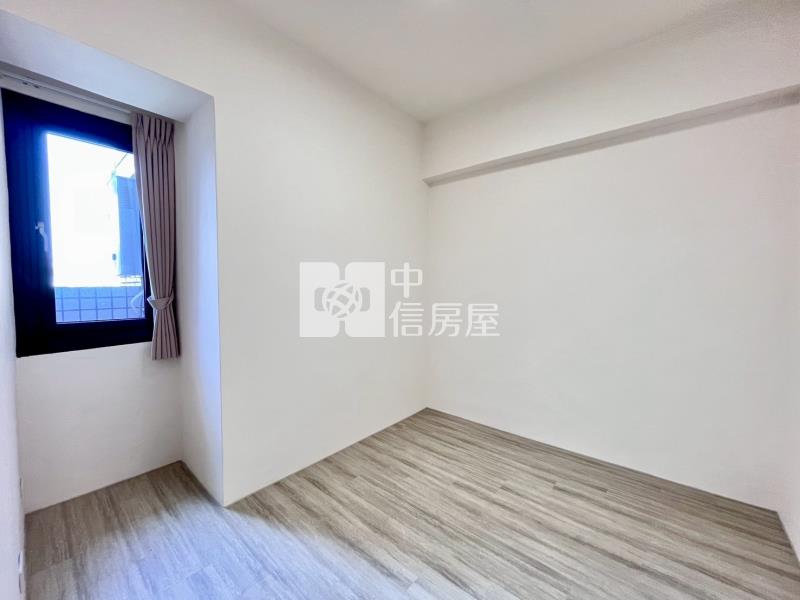 凡爾賽三房平車房屋室內格局與周邊環境