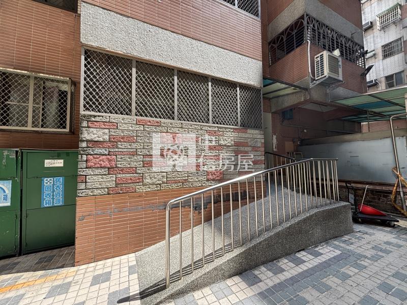 廣三北城二期裝潢美三房房屋室內格局與周邊環境