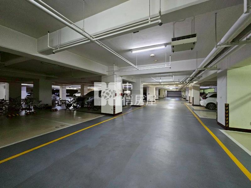 日出登陽四房雙車景觀戶房屋室內格局與周邊環境