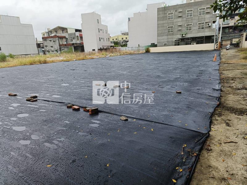高雄市湖內區文賢國小市埸用地房屋室內格局與周邊環境