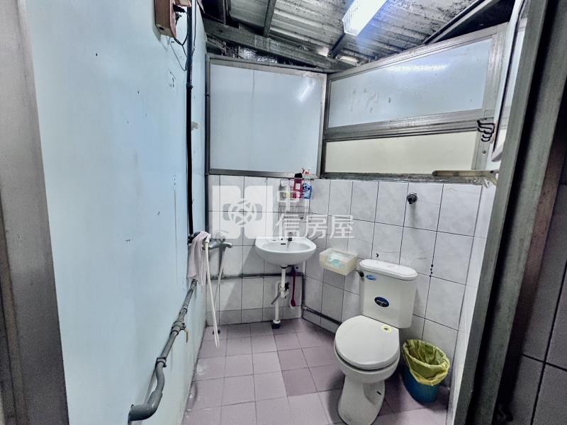黎新全整合法農舍房屋室內格局與周邊環境