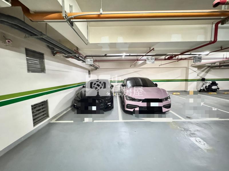寓上樂灣河岸視野三房平車房屋室內格局與周邊環境