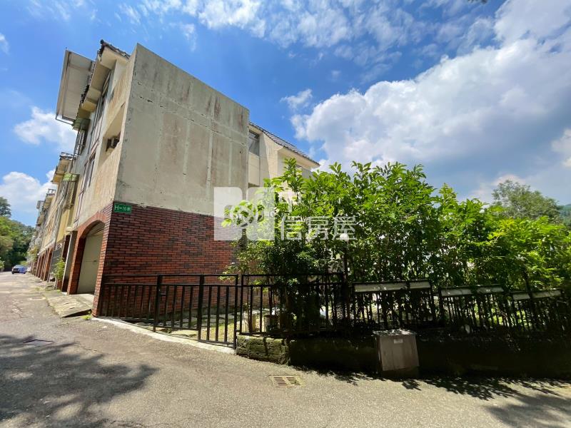 【薇納市花園別墅】薇納市｜森林系花園別墅房屋室內格局與周邊環境