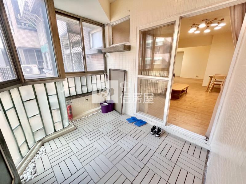 比佛利波士頓電梯3+1房房屋室內格局與周邊環境