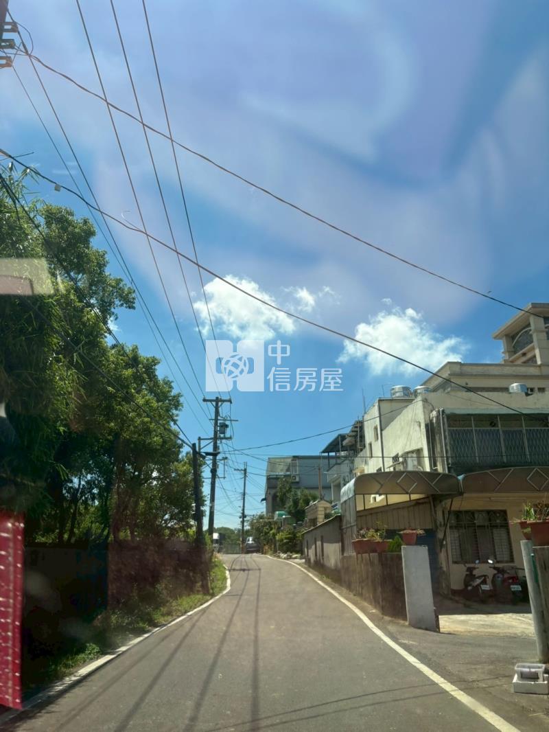 楊梅縱貫路旁都計農地房屋室內格局與周邊環境
