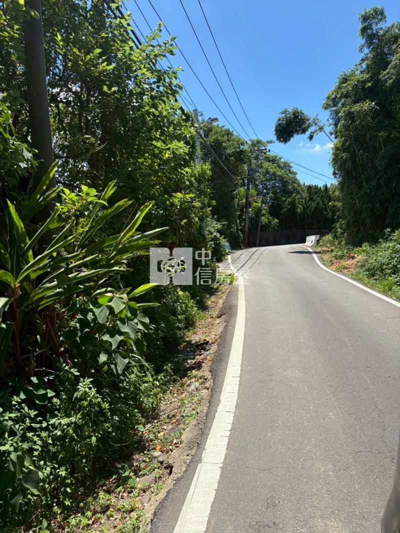 楊梅縱貫路旁都計農地房屋室內格局與周邊環境