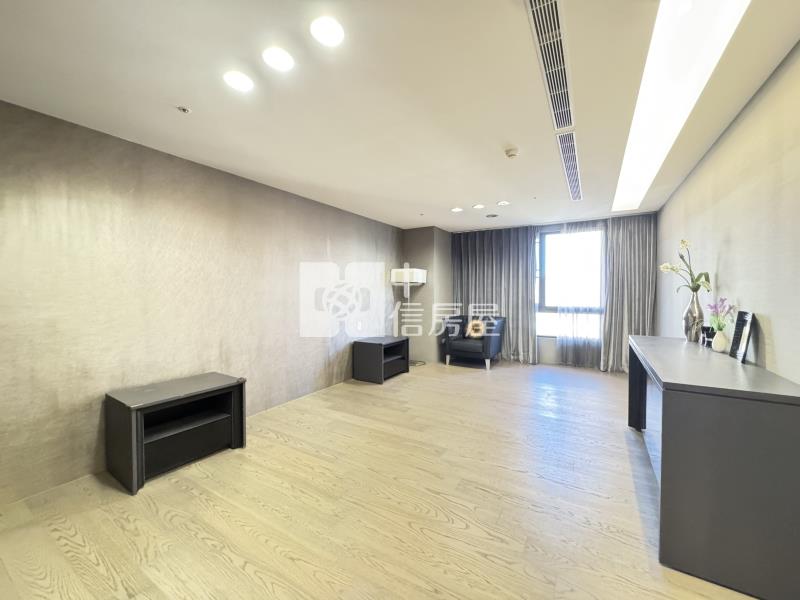 【奔馳】中悅帝寶房屋室內格局與周邊環境