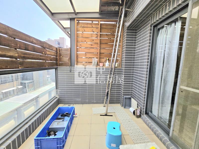 近水湳經貿臨路大面寬別墅房屋室內格局與周邊環境