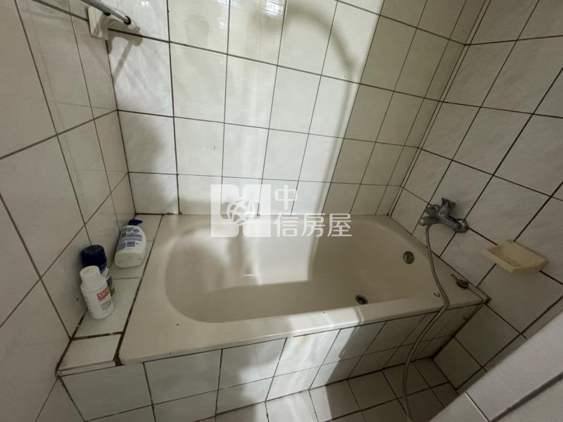 嘉南第一景觀車位3房房屋室內格局與周邊環境