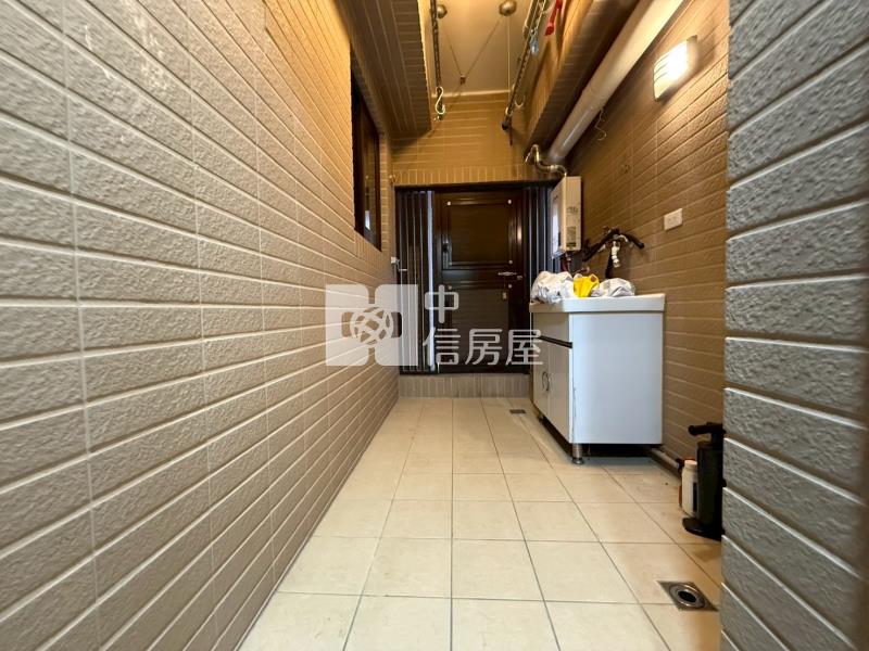 孩子王三房平車露臺戶房屋室內格局與周邊環境