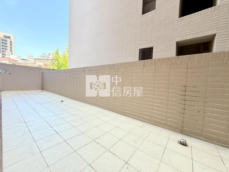 孩子王三房平車露臺戶房屋室內格局與周邊環境