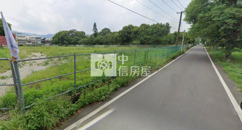 近美華國小雙邊臨路美農地房屋室內格局與周邊環境