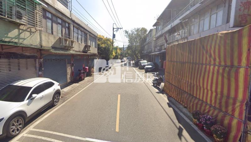 近美華國小雙邊臨路美農地房屋室內格局與周邊環境