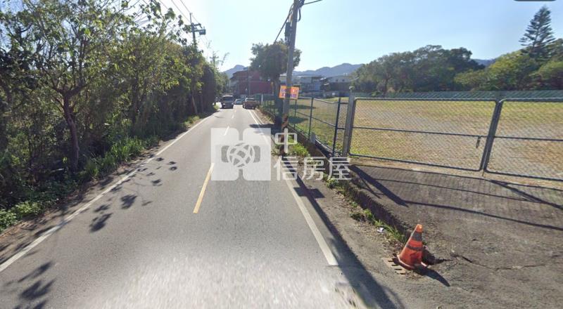 近美華國小雙邊臨路美農地房屋室內格局與周邊環境