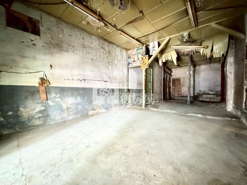 中國醫商一建地透天｜改套收租聖品房屋室內格局與周邊環境