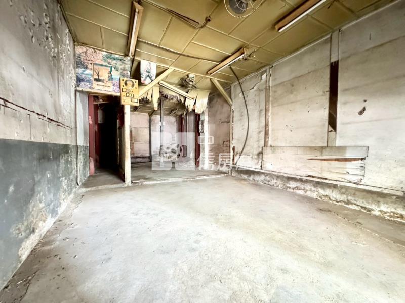 中國醫商一建地透天｜改套收租聖品房屋室內格局與周邊環境