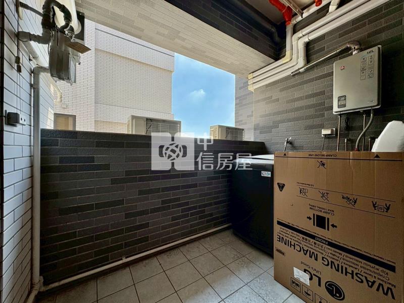 松築瓚｜朝南高樓層三房+平車房屋室內格局與周邊環境