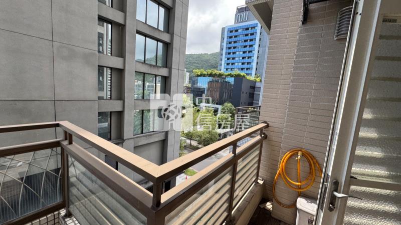 宜蘭礁溪絕版挑高湯景套房房屋室內格局與周邊環境