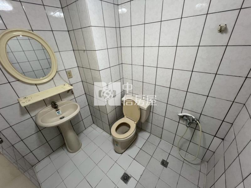 夏威夷區美三房房屋室內格局與周邊環境