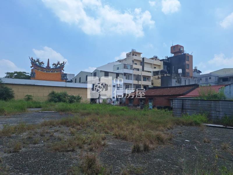 近新化老街大面寬漂亮建地房屋室內格局與周邊環境
