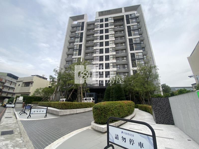 僑泰高工商圈輕屋齡1+1房大平車房屋室內格局與周邊環境