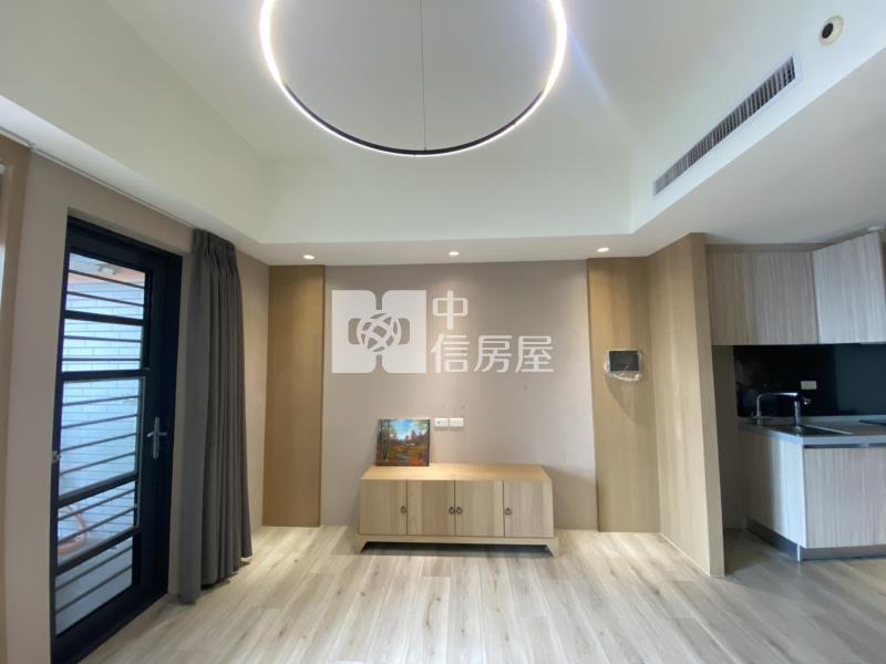 僑泰高工商圈輕屋齡1+1房大平車房屋室內格局與周邊環境