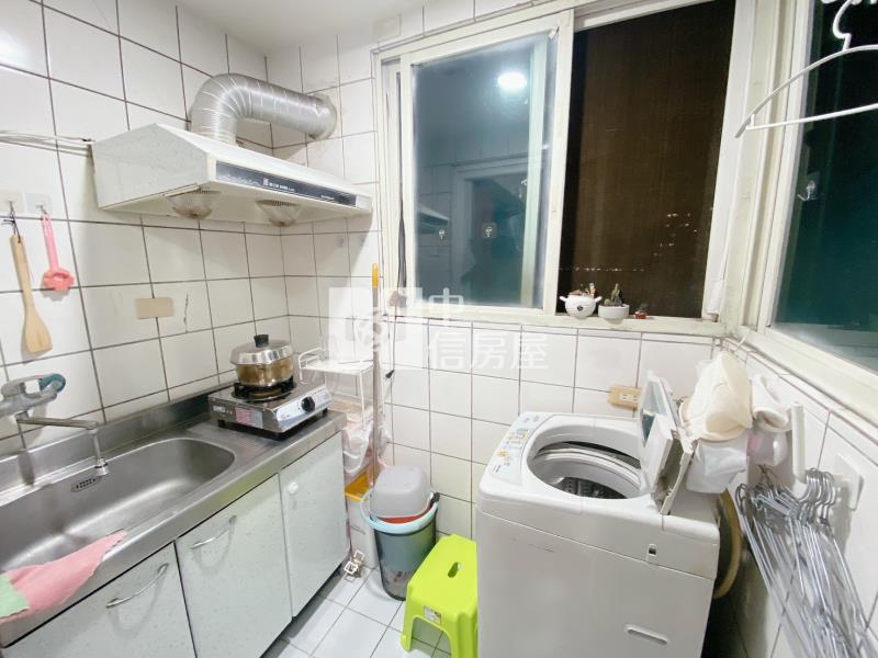 南屯高樓層捷運宅房屋室內格局與周邊環境