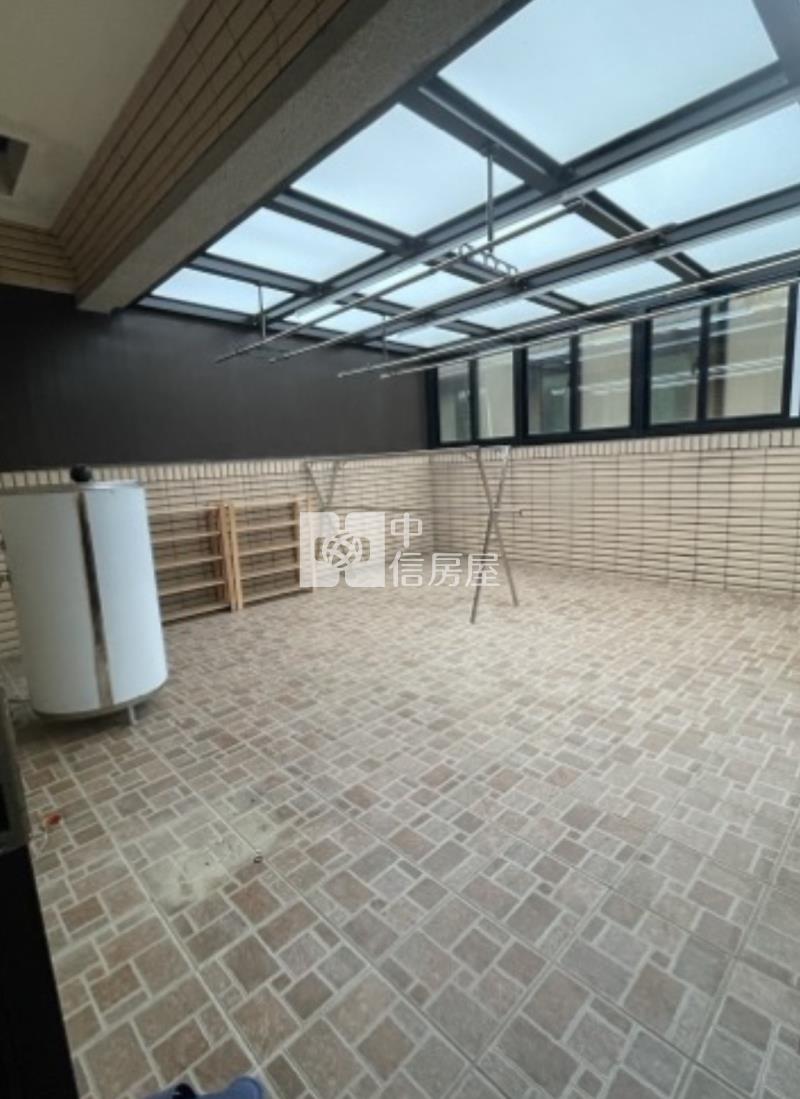 草漯大面寬別墅房屋室內格局與周邊環境