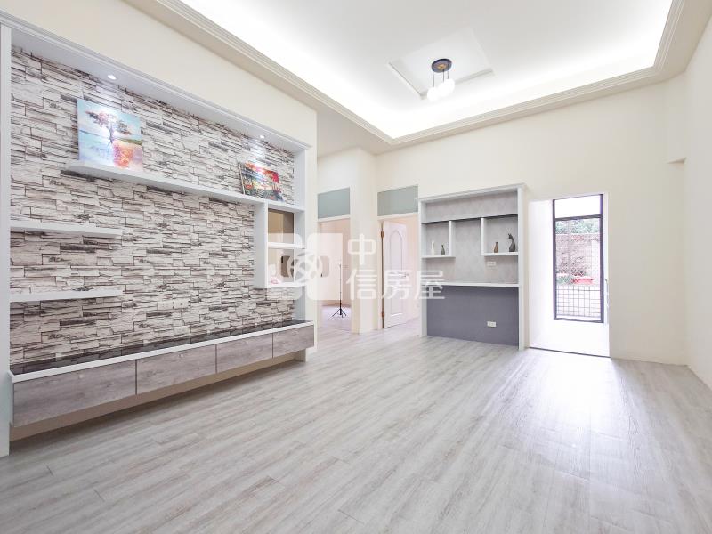 興大南京大廈裝潢三房房屋室內格局與周邊環境