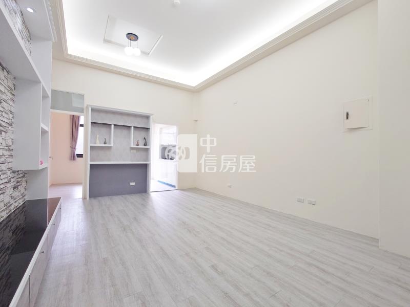 興大南京大廈裝潢三房房屋室內格局與周邊環境