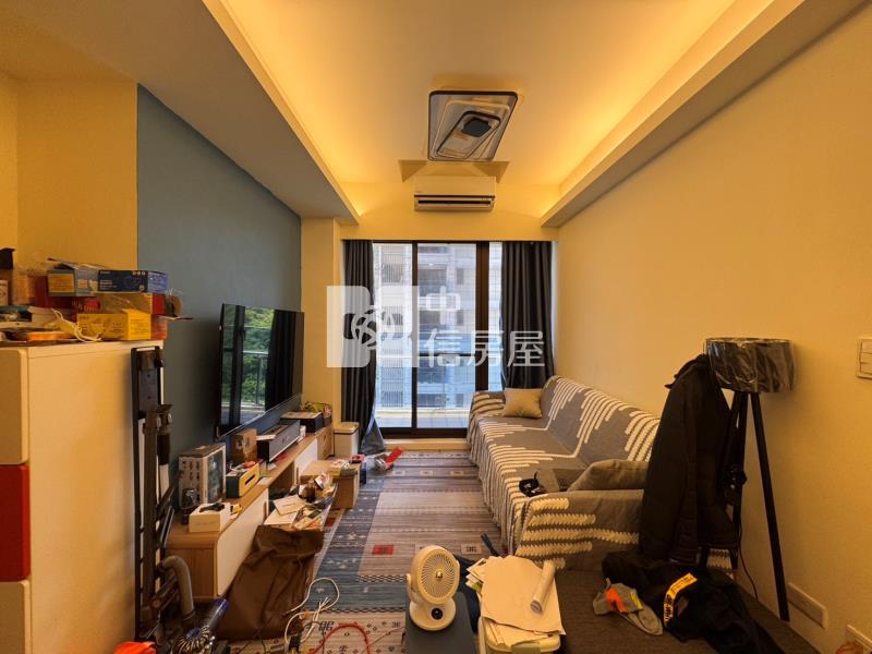 基隆星河繪面中庭兩房新電梯大樓房屋室內格局與周邊環境