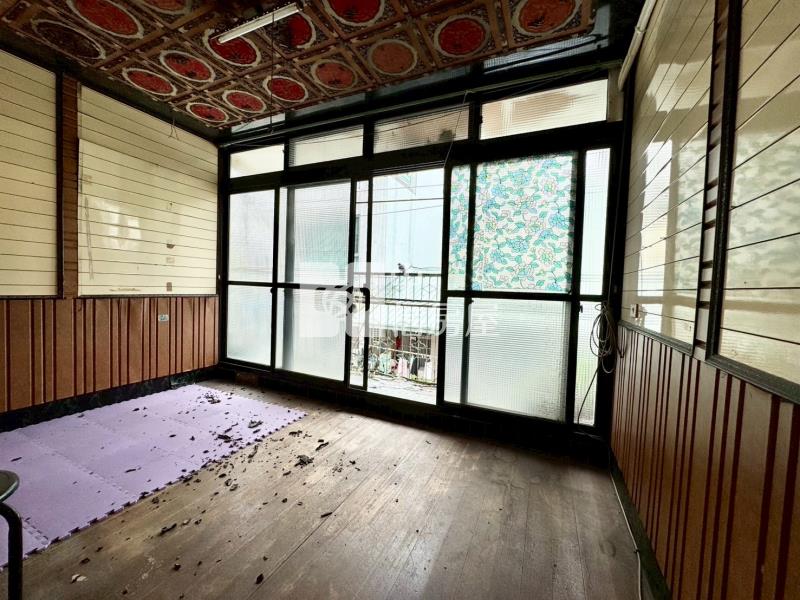 太原綠園道1+2樓孝親透天房屋室內格局與周邊環境