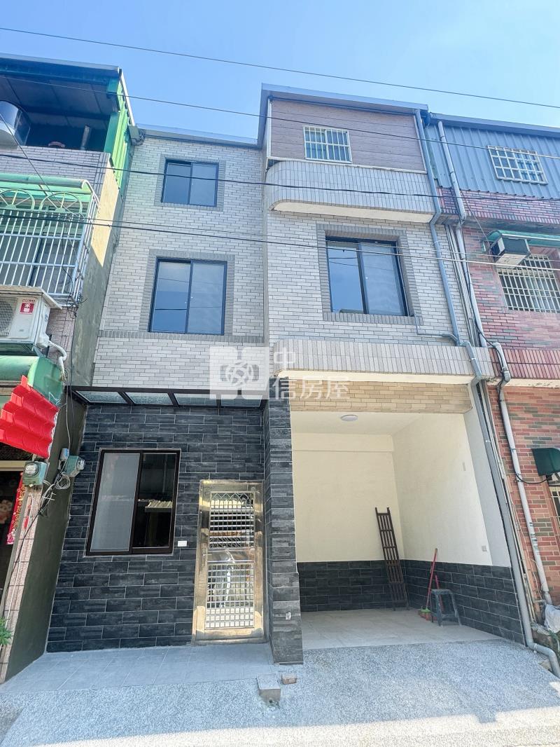 過嶺商圈整新美透天房屋室內格局與周邊環境