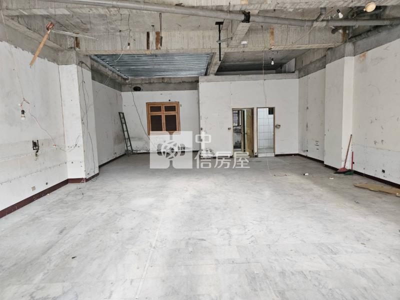內壢國中大面寬店面+車位房屋室內格局與周邊環境