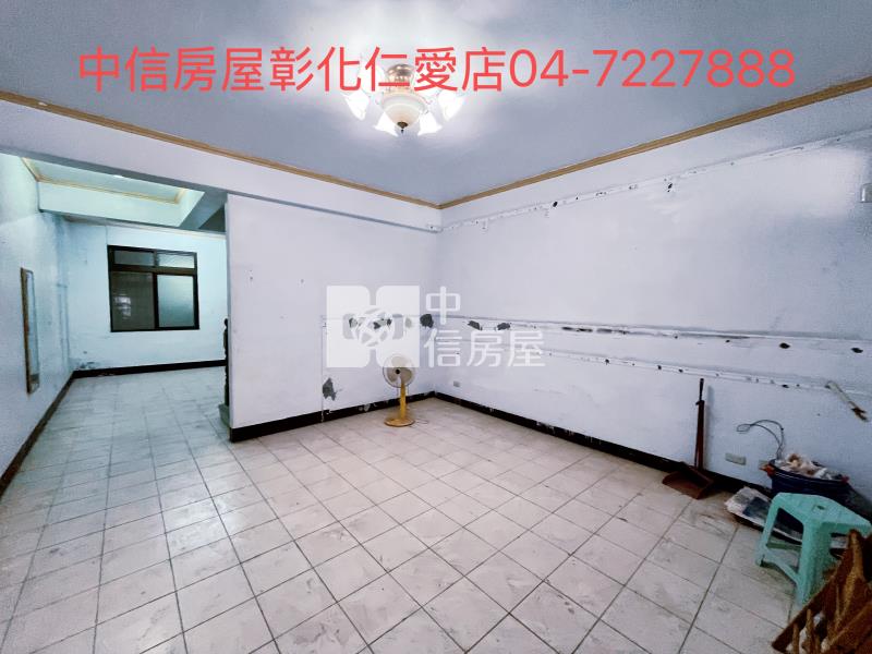 彰員路車庫透天房屋室內格局與周邊環境