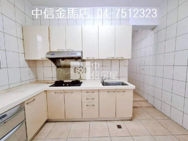 辭修路邊間美透天房屋室內格局與周邊環境