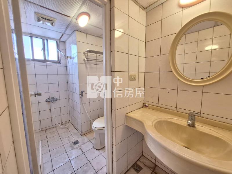 中科高樓層3+1房採光好房屋室內格局與周邊環境