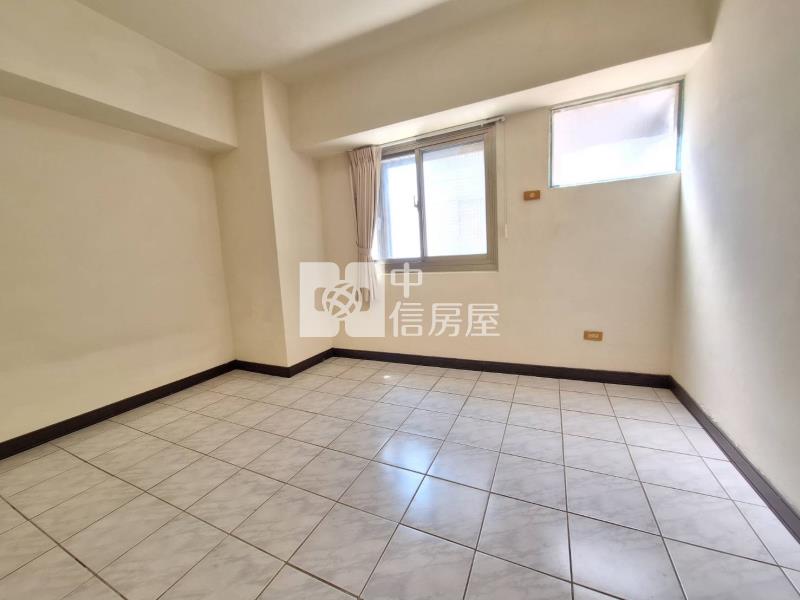 中科高樓層3+1房採光好房屋室內格局與周邊環境