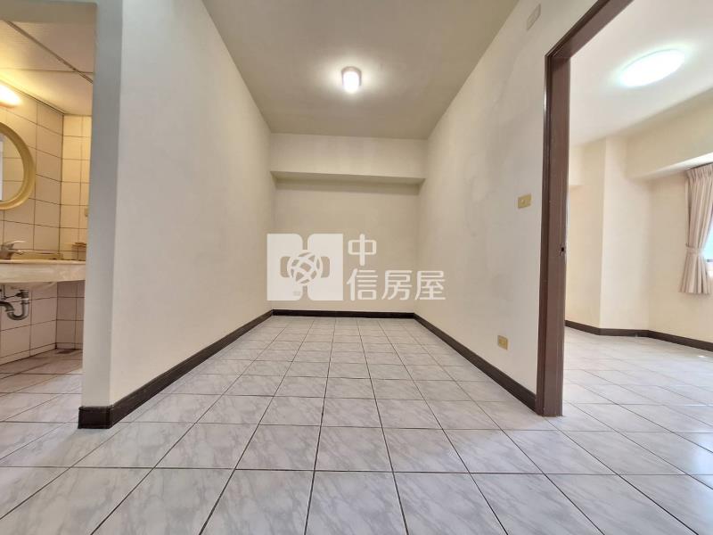 中科高樓層3+1房採光好房屋室內格局與周邊環境