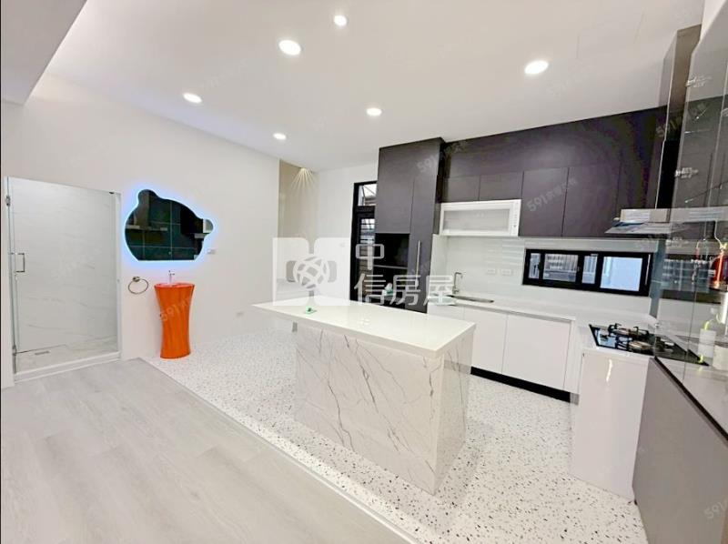 華隆街透天房屋室內格局與周邊環境