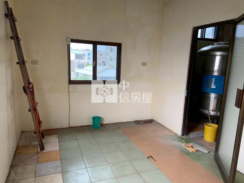 近麻豆交流道活巷透天房屋室內格局與周邊環境