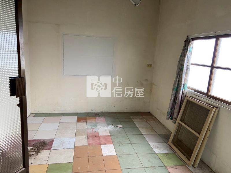 近麻豆交流道活巷透天房屋室內格局與周邊環境